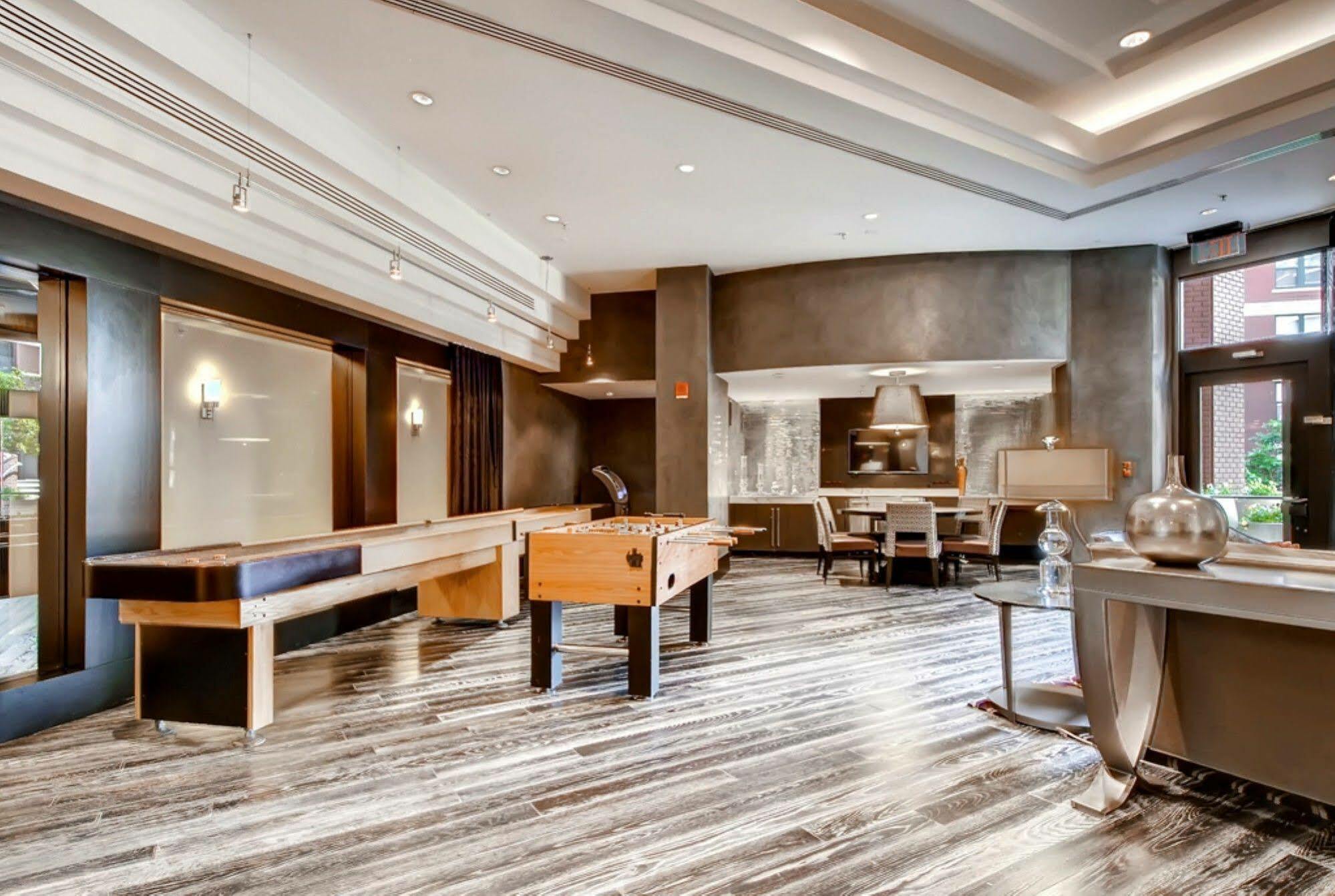 Global Luxury Suites At Thomas Circle Вашингтон Екстер'єр фото