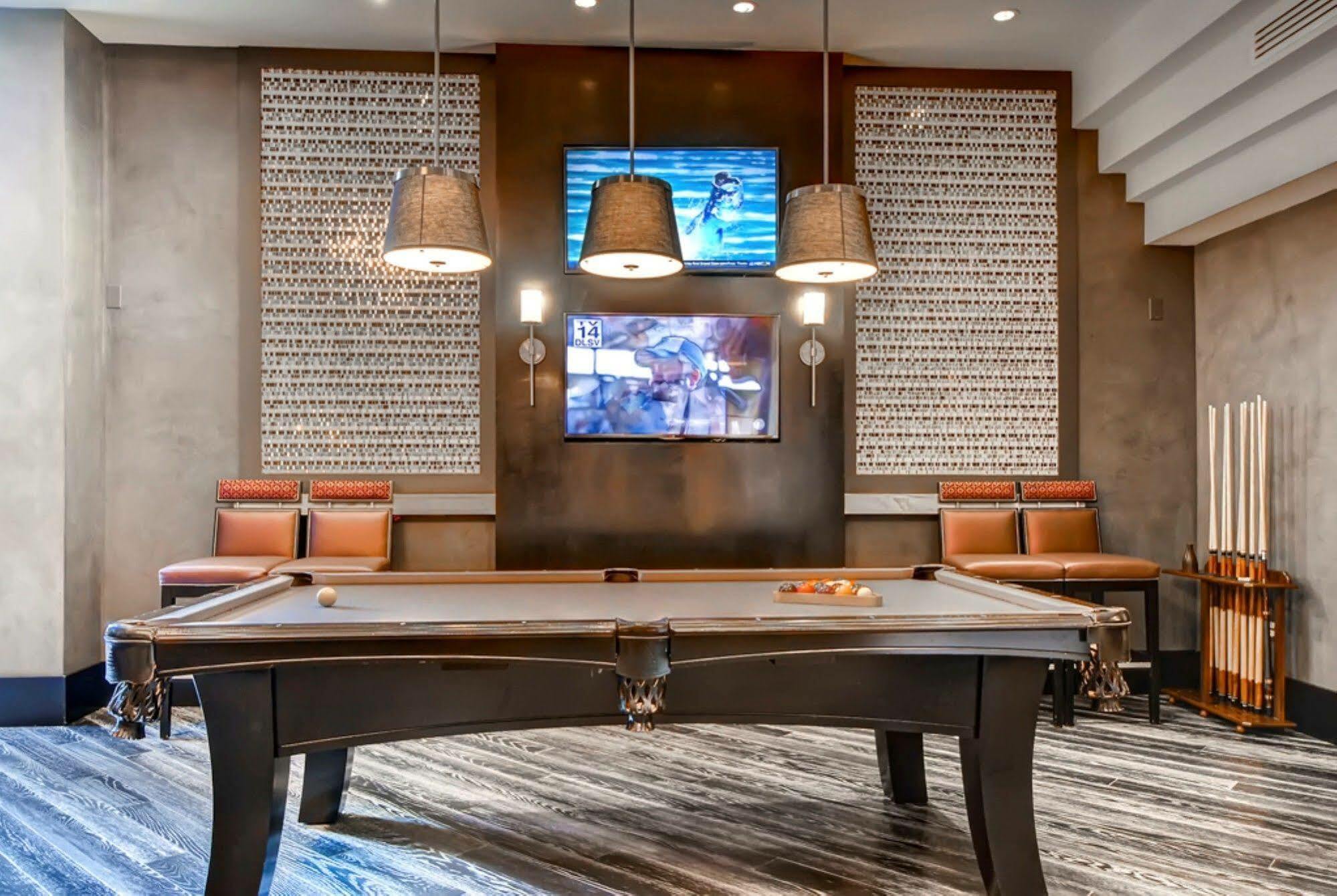Global Luxury Suites At Thomas Circle Вашингтон Екстер'єр фото