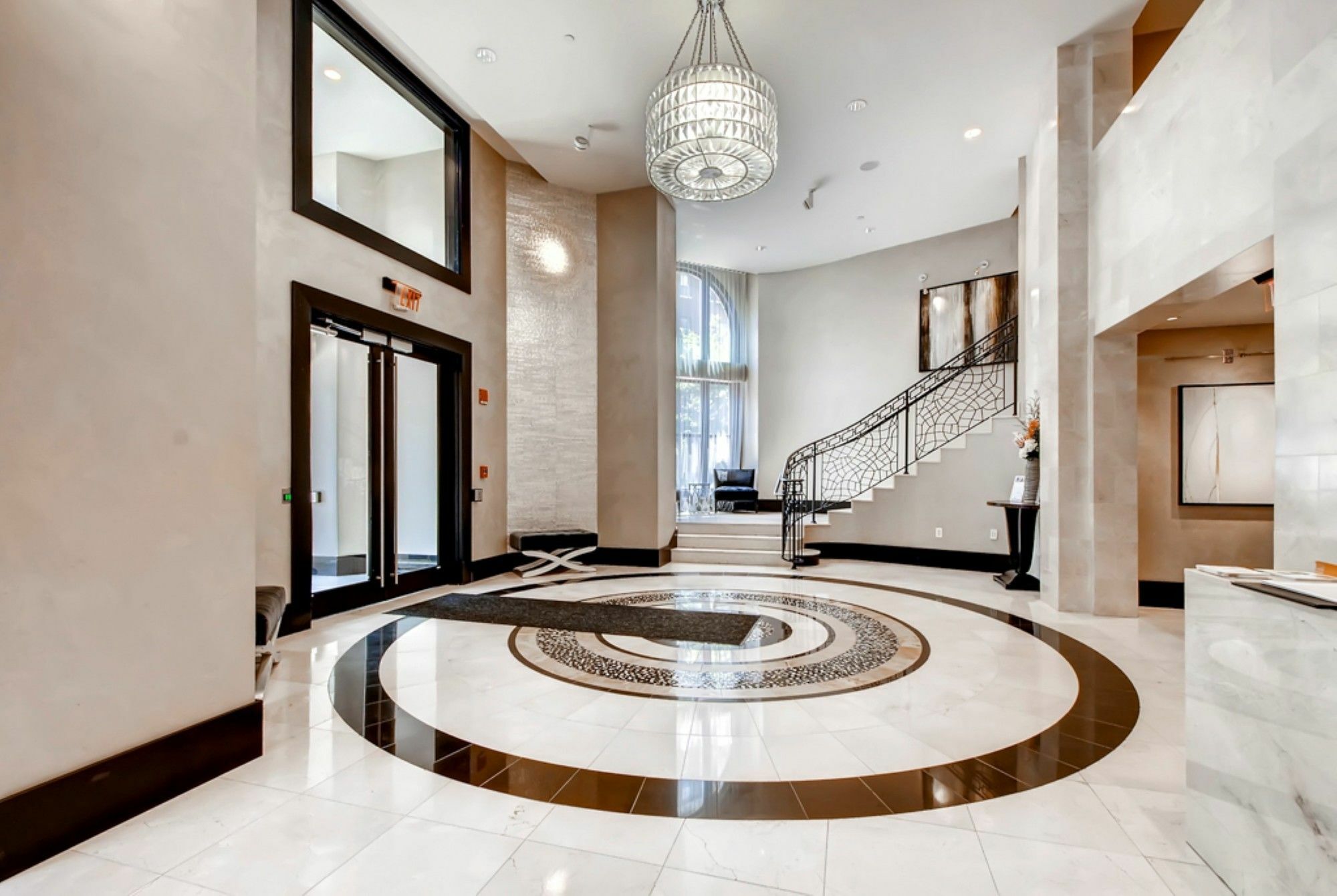 Global Luxury Suites At Thomas Circle Вашингтон Екстер'єр фото